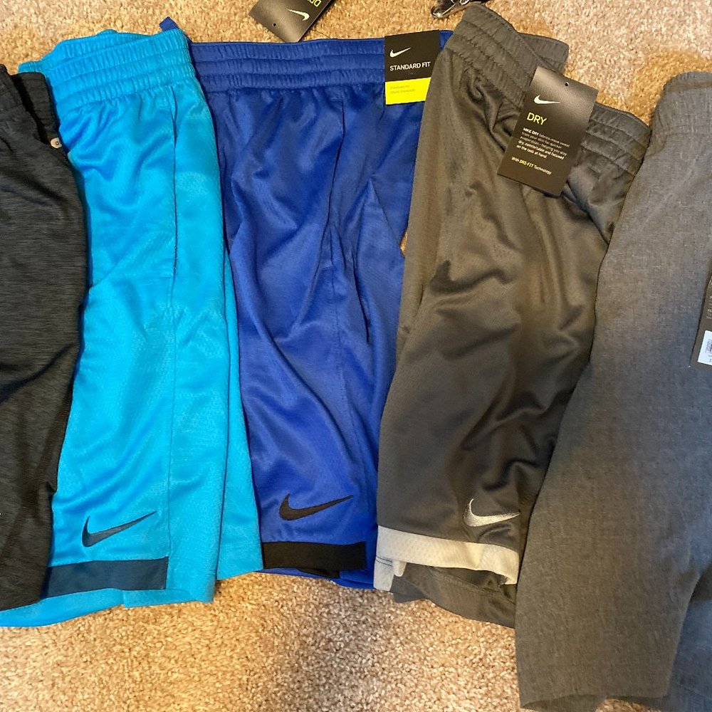 5 PIECE BOYS L XL SHORTS BUNDLE LOT